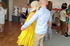received_777215550714358-Copy