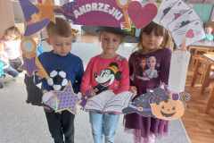 received_7692282034122217-Copy